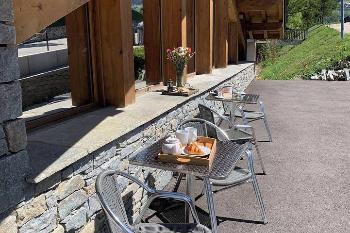 Maison pour 15 personnes, avec sauna ainsi que jacuzzi et balcon dans La Plagne