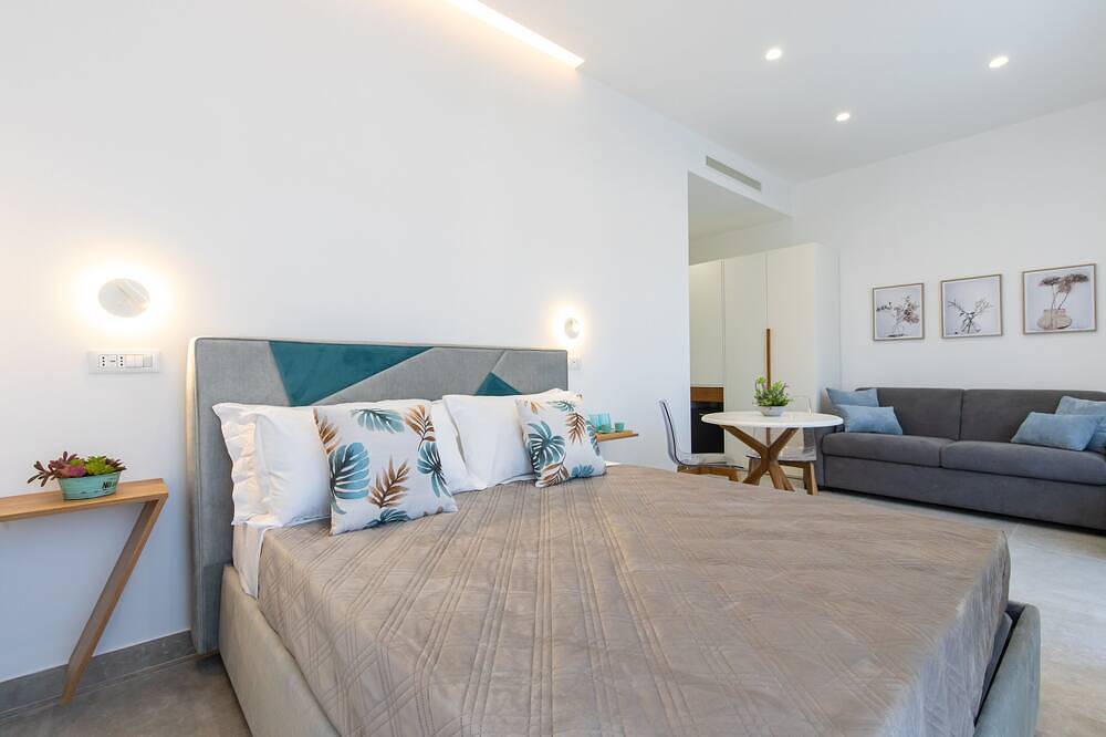 Baia Flegrea Meublè - Superior Room in Bacoli, Neapel Provinz