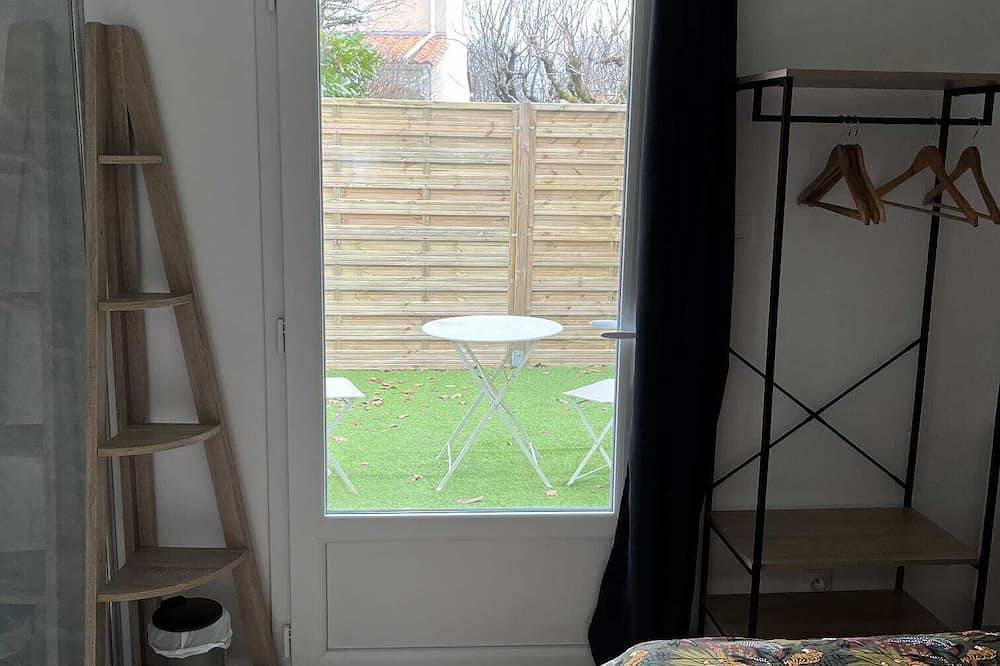 Entire apartment, Apartment 32 m2 in Angoulême, Charente