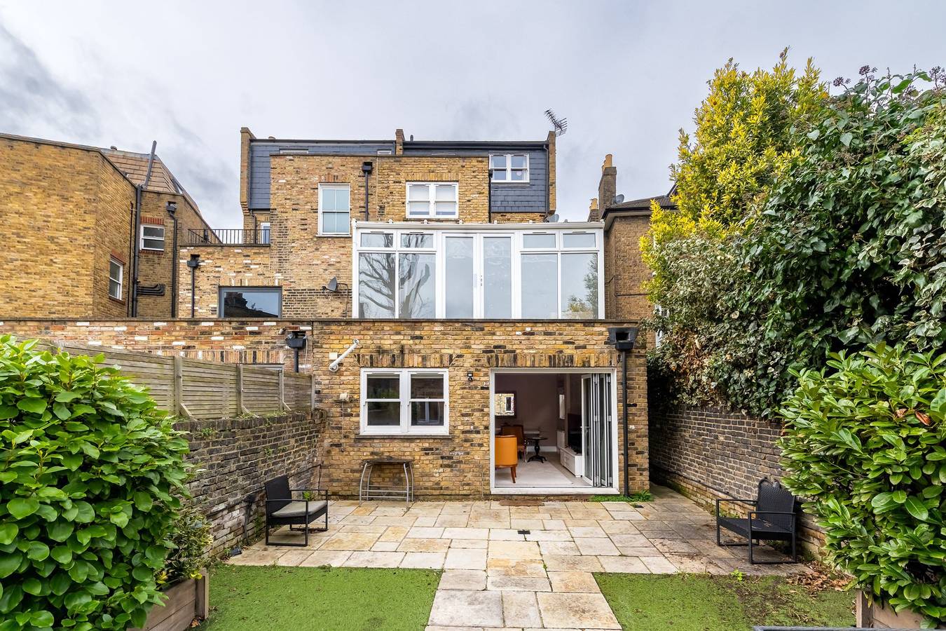 Apartamento entero, Guestready - Retiro oasis en Fulham con jardín in Hammersmith y Fulham, Londres