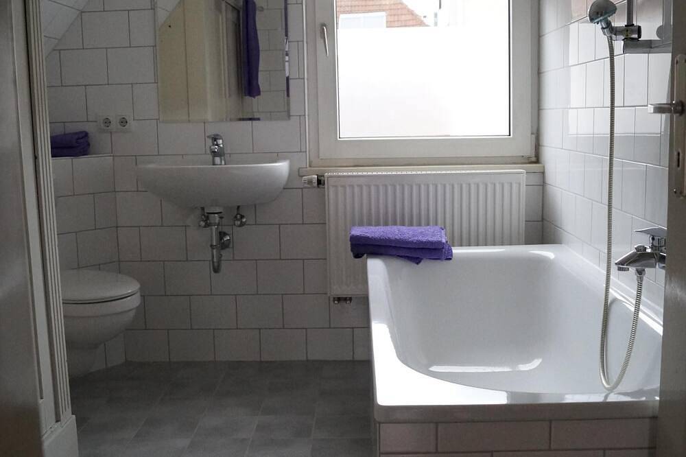 Ihr gemütliches Ferienhaus in Neustadt-Haardt am Rand des Pfälzer Waldes in Neustadt an der Weinstraße, Pfälzer Rheinebene