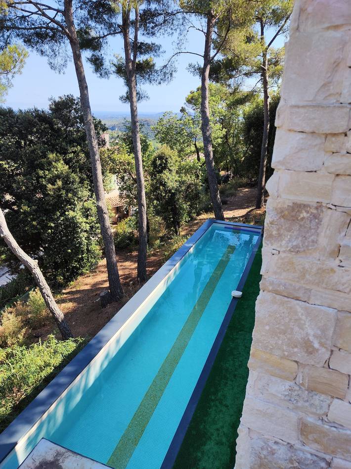 Location de vacances pour 5 personnes, avec terrasse et jardin à Tourrettes-sur-Loup - 4