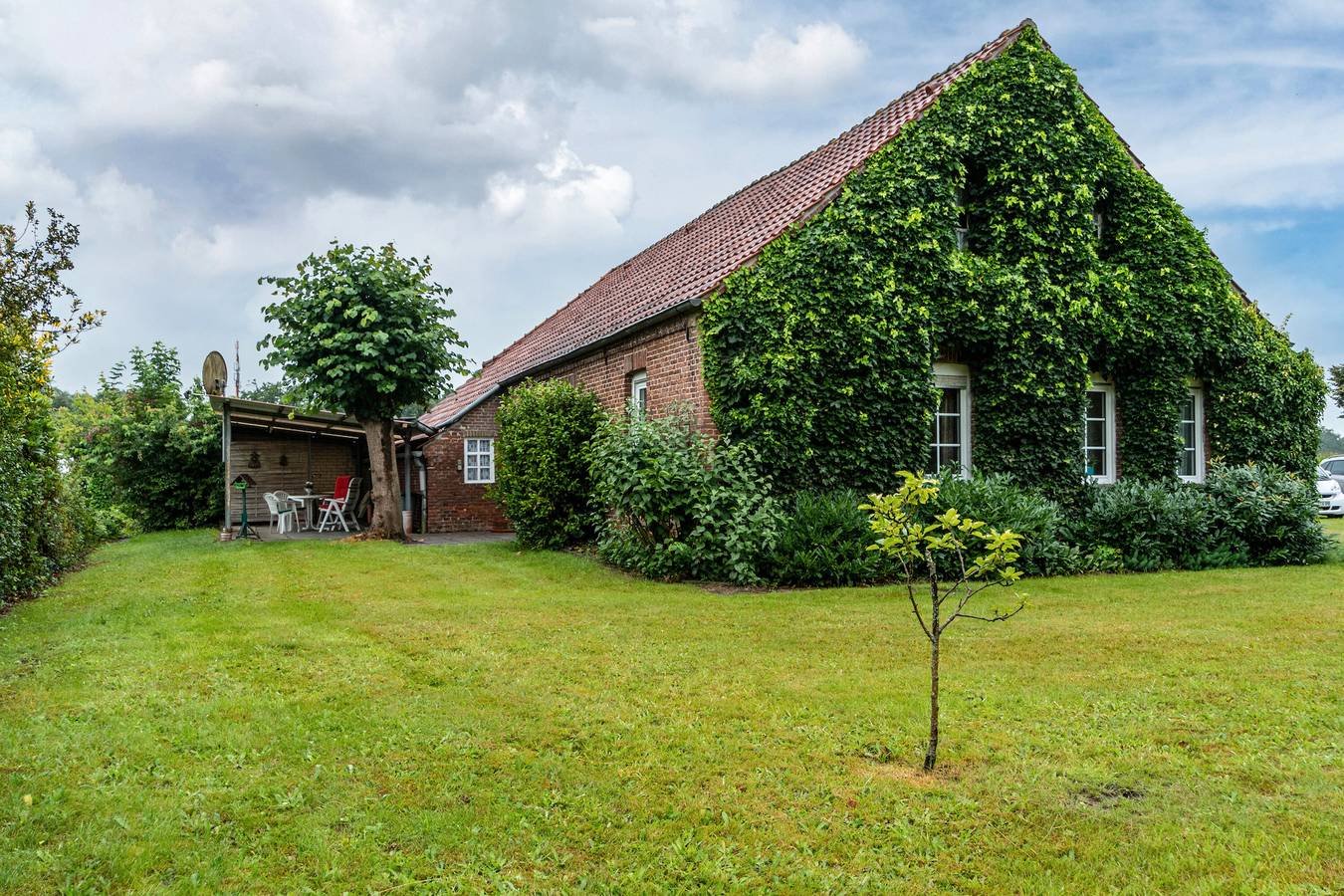 Ferienhaus 'Schenum' mit privater Terrasse und privatem Garten in Jever, Südliche Nordseeküste
