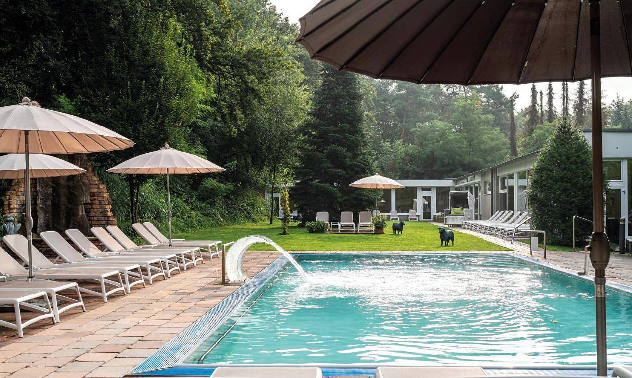 Waldhotel Tannenhäuschen in Wesel, Niederrhein