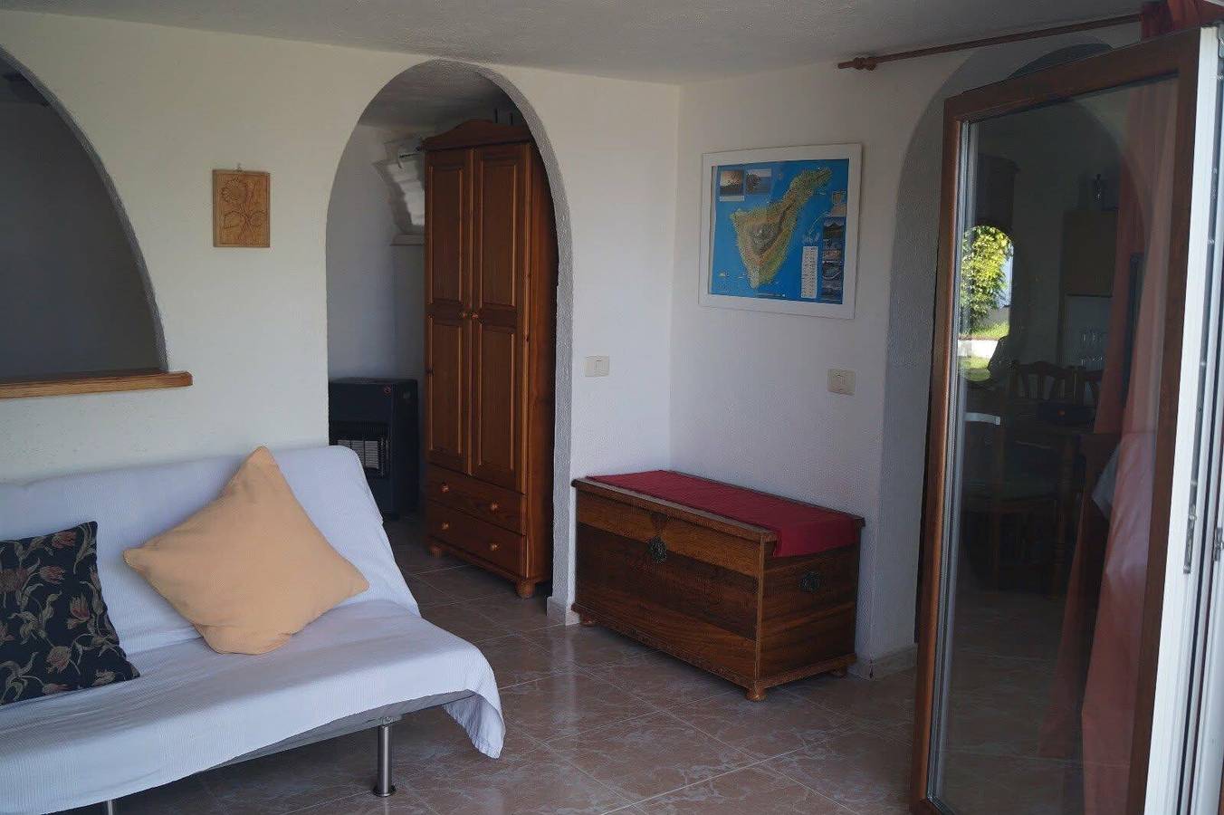 Maison de vacances 'Casita Partido' avec vue sur la montagne, jardin privé et Wi-Fi in San Juan del Reparo, Garachico