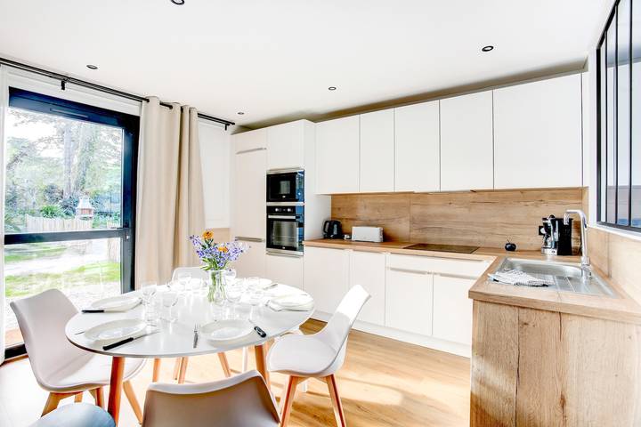 Gîte pour 6 personnes, avec jardin dans Sables d'Or les Pins - 4