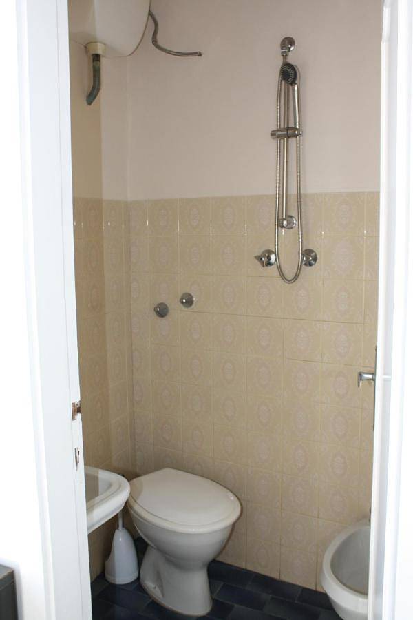 Hôtel pour 2 personnes, avec vue à Cupra Marittima - 4