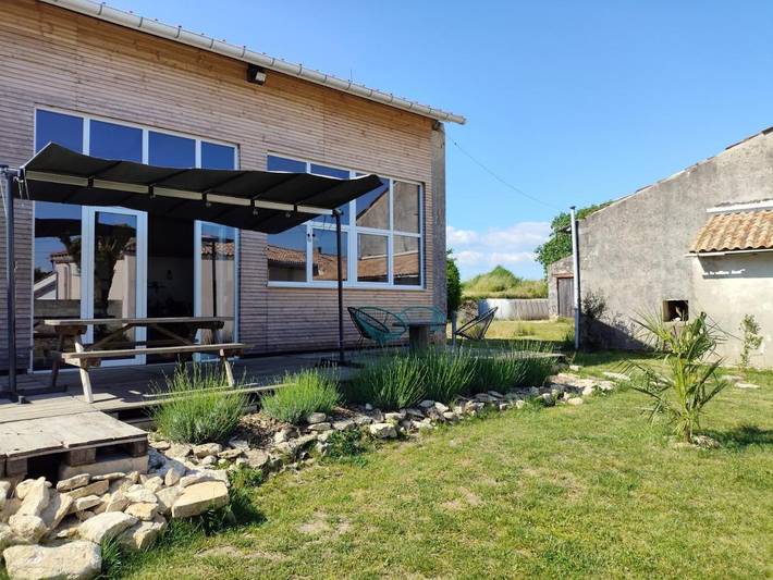 Location de vacances pour 14 personnes, avec jardin et vue, animaux acceptés à Marcillac (Gironde) - 4