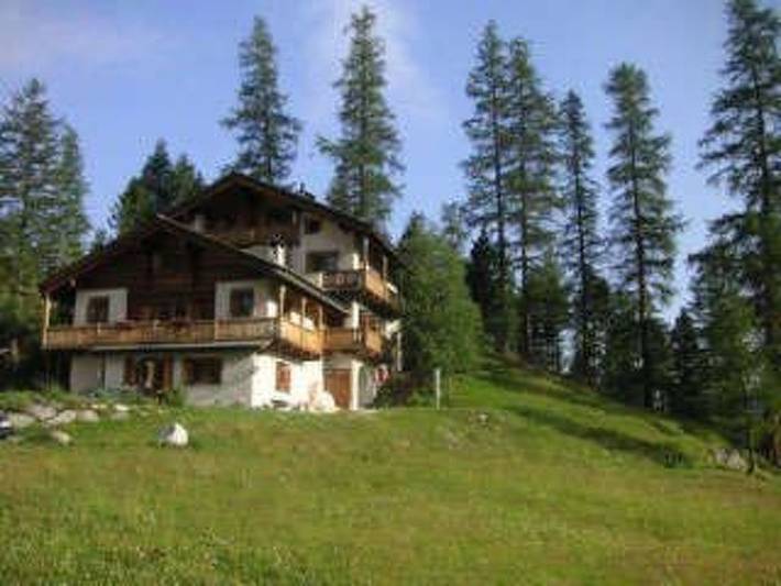 Ferienwohnung für 4 Personen, mit Balkon und Garten in Pontresina