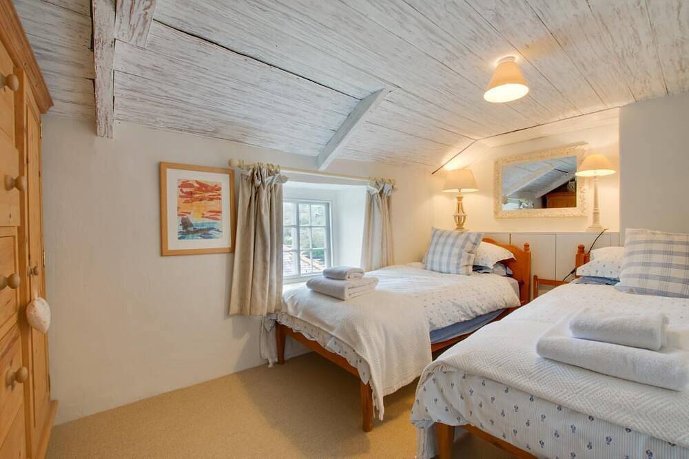 2 Bed in Helford (oc-hcrose) in Helford, Cornwall
