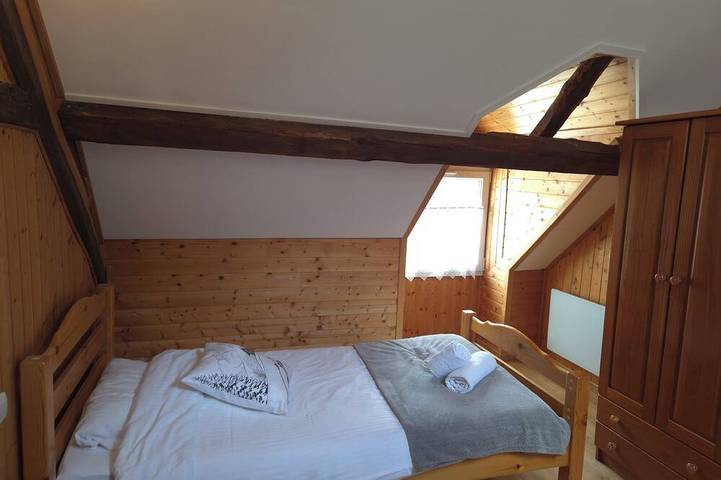 Einfamilienhaus mit privatem Garten an der Serre Chevalier Piste in Briançon, Serre Chevalier