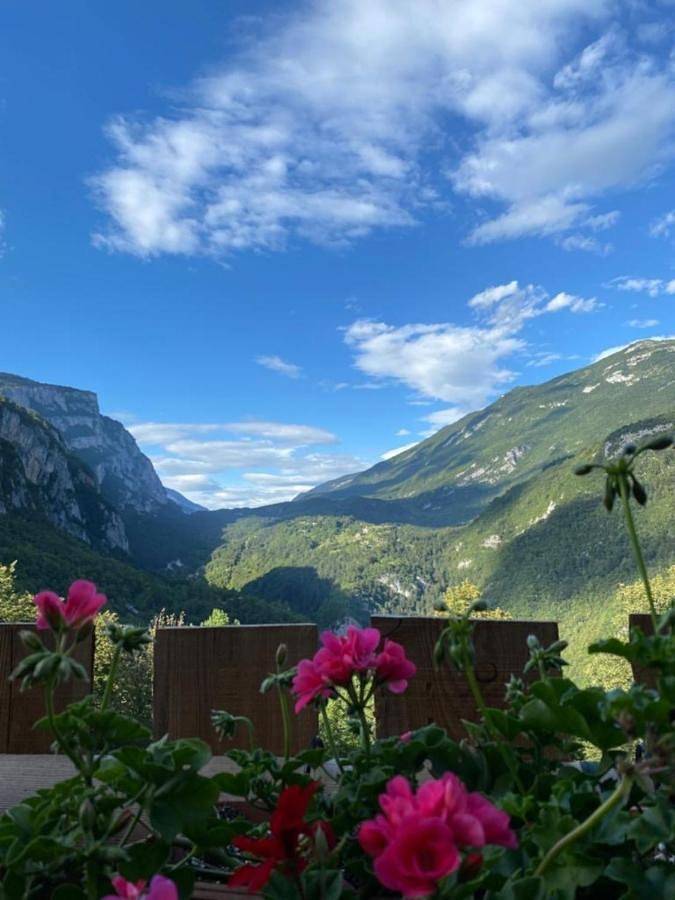 Location de vacances pour 2 personnes, avec jardin ainsi que jacuzzi et sauna à San Lorenzo in Banale - 2