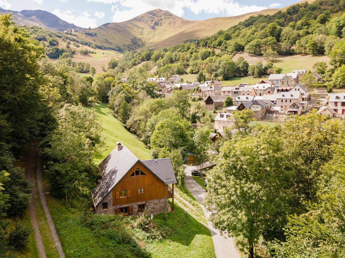 Magnifique chalet à 3km Peyragudes Pyrenees Luchon in Peyragudes, Pyrénées