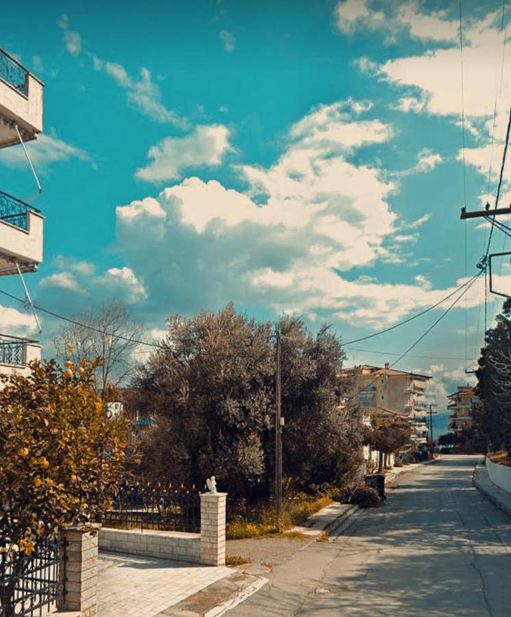 Ganze Wohnung, Two-Bedroom Apartment in Λευκαντί, Chalkida