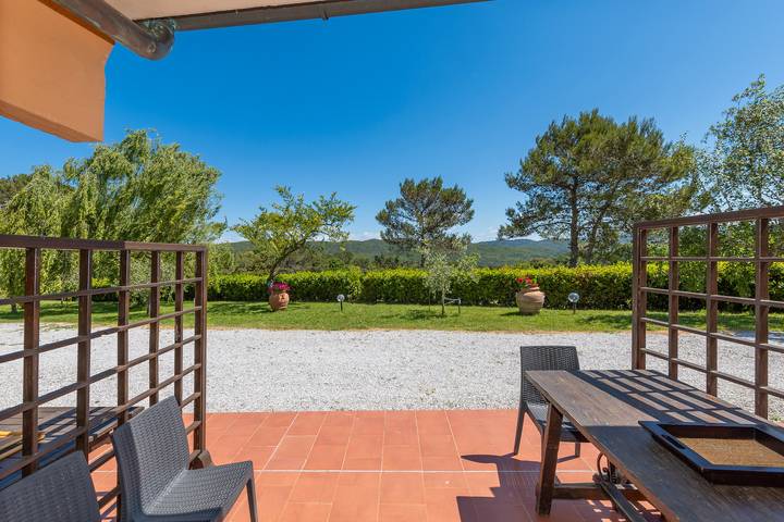 Ferienwohnung für 4 Personen, mit Garten und Kinderpool in Livorno - 2