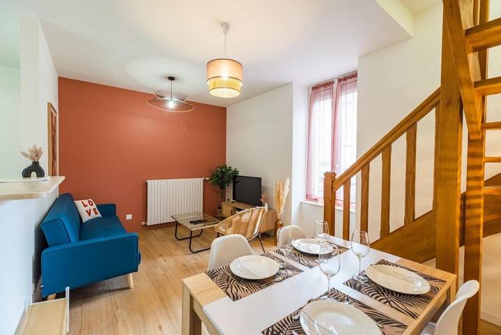 Gîte pour 4 personnes, avec jardin ainsi que jacuzzi et balcon à Guingamp - 3