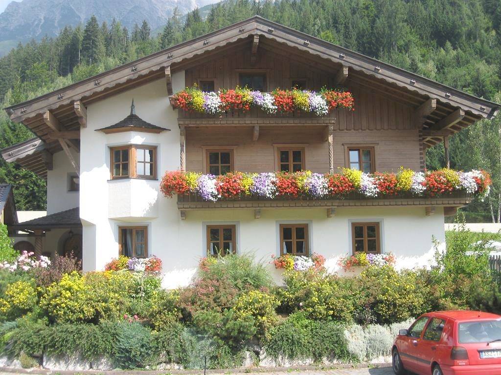 Ganze Ferienwohnung, Apartment/2 Schlafräume/Du od. Bad, Wc in Loferer und Leoganger Steinberge, Leogang
