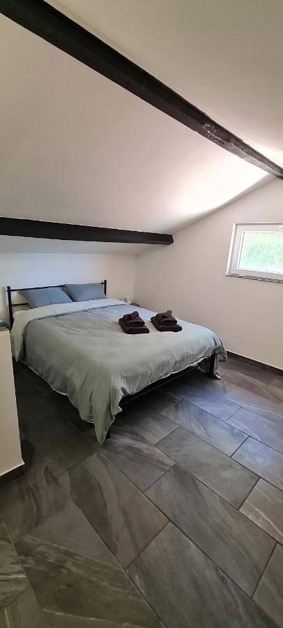 Location de vacances pour 4 personnes, avec vue à Firmi - 3