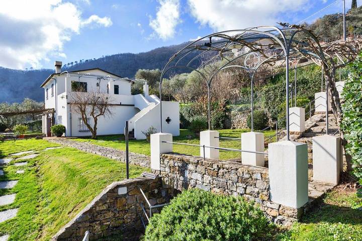 Villa für 6 Personen, mit Balkon und Garten sowie Pool in Ligurien - 4