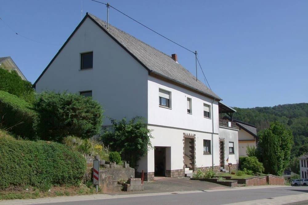 Ganze Wohnung, Ferienwohnung - Haus Weichert - Nohen in Nohen, Saar-Nahe-Bergland