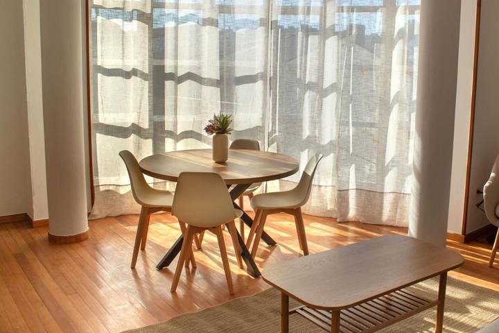 Apartamento para 6 personas, con terraza y vistas en Sarria