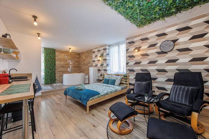 Appartement de vacances pour 2 personnes, avec jacuzzi dans Saint-Étienne