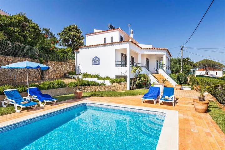 Casa de férias para 6 pessoas, com jardim em Boliqueime