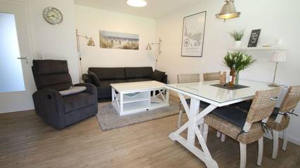 Bungalow für 3 Personen in Büsumer Deichhausen, Dithmarschen, Bild 2