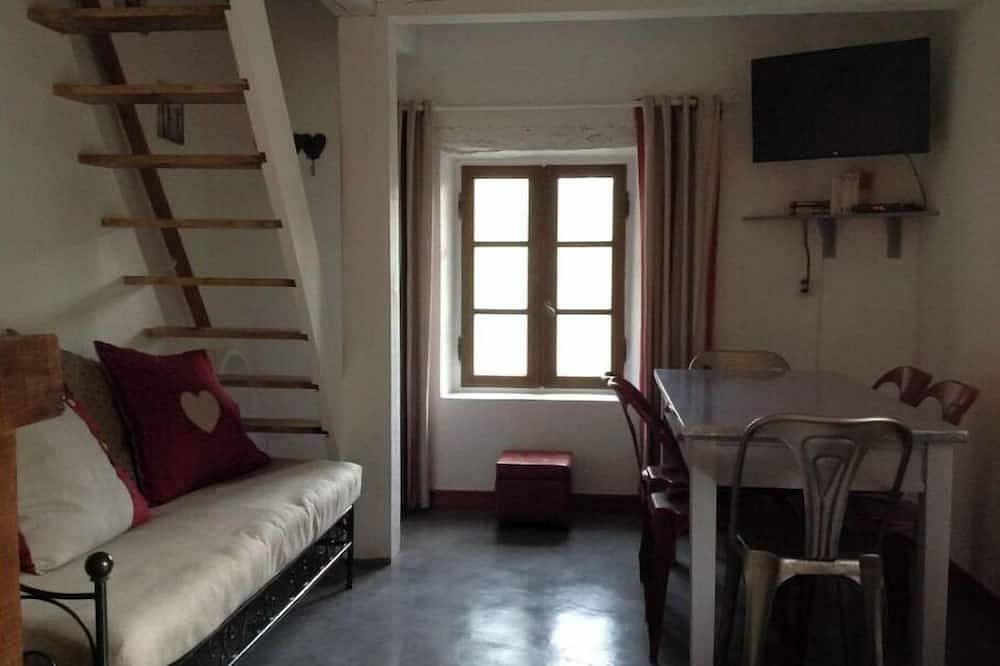 Mas Romance with mazet in Reilhanette, Nyons region