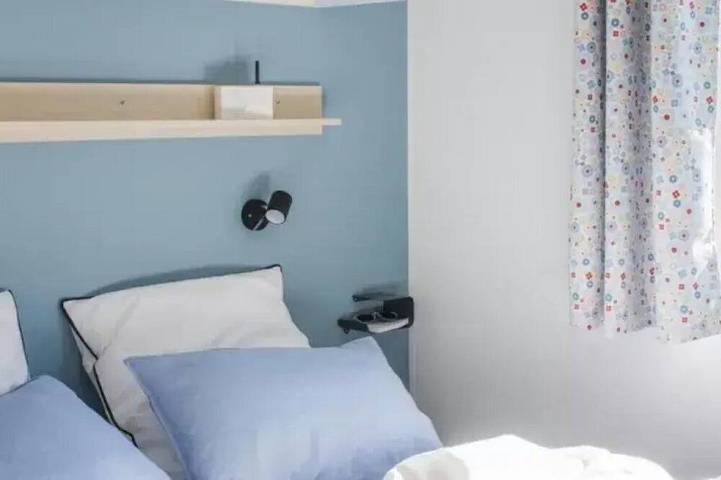 Mobil home pour 3 personnes dans Sandrans - 2