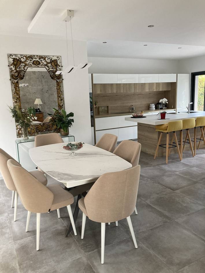 Location de vacances pour 7 personnes, avec terrasse et piscine à Bouc-Bel-Air - 4