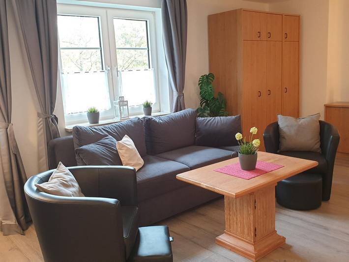 Ferienwohnung für 2 Personen, mit Garten und Sauna sowie Pool und Whirlpool in Laboe - 4