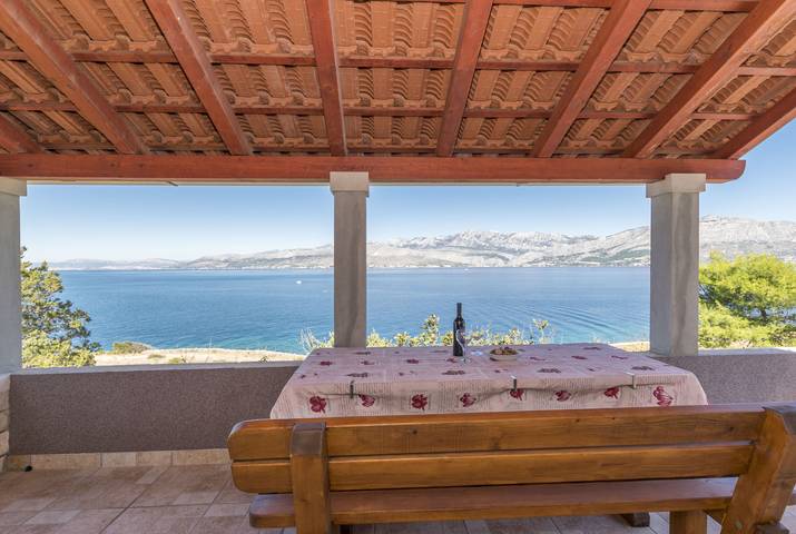 House Svjetlana in Postira, Brac