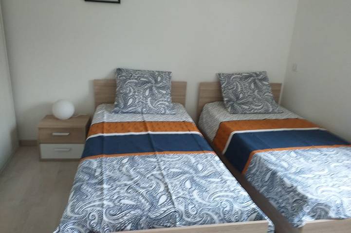 Location de vacances pour 4 personnes, avec terrasse et jardin à Rochebaudin - 3