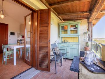 Gîte pour 4 personnes, avec balcon et vue dans Olbia