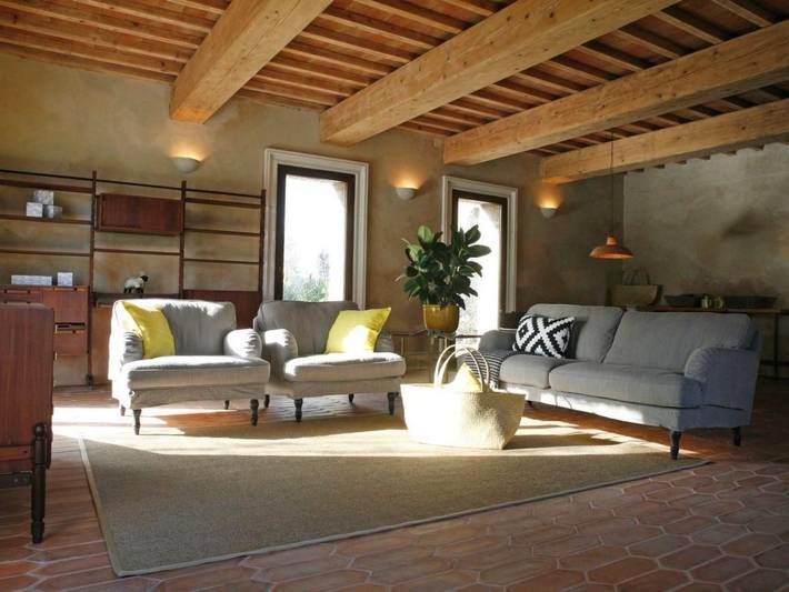 Bauernhof für 7 Personen, mit Terrasse und Garten sowie Pool und Ausblick in Volterra