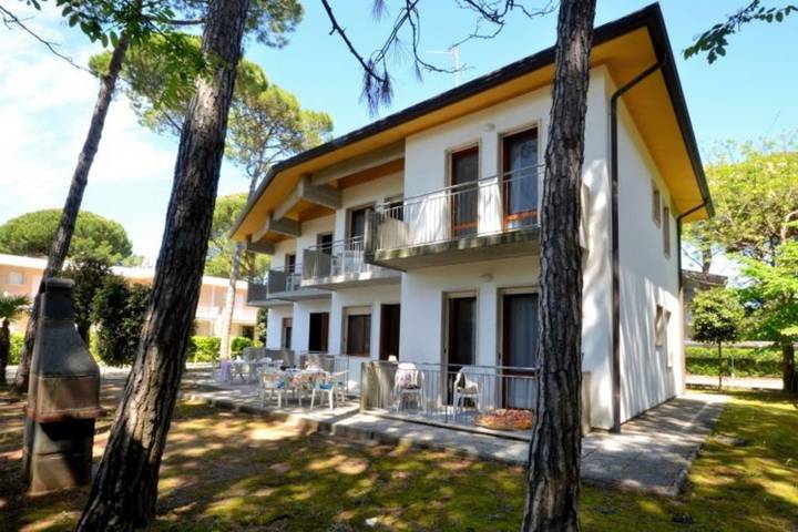 Ferienwohnung für 8 Personen, mit Ausblick und Garten, mit Haustier in Bibione Pineda - 3