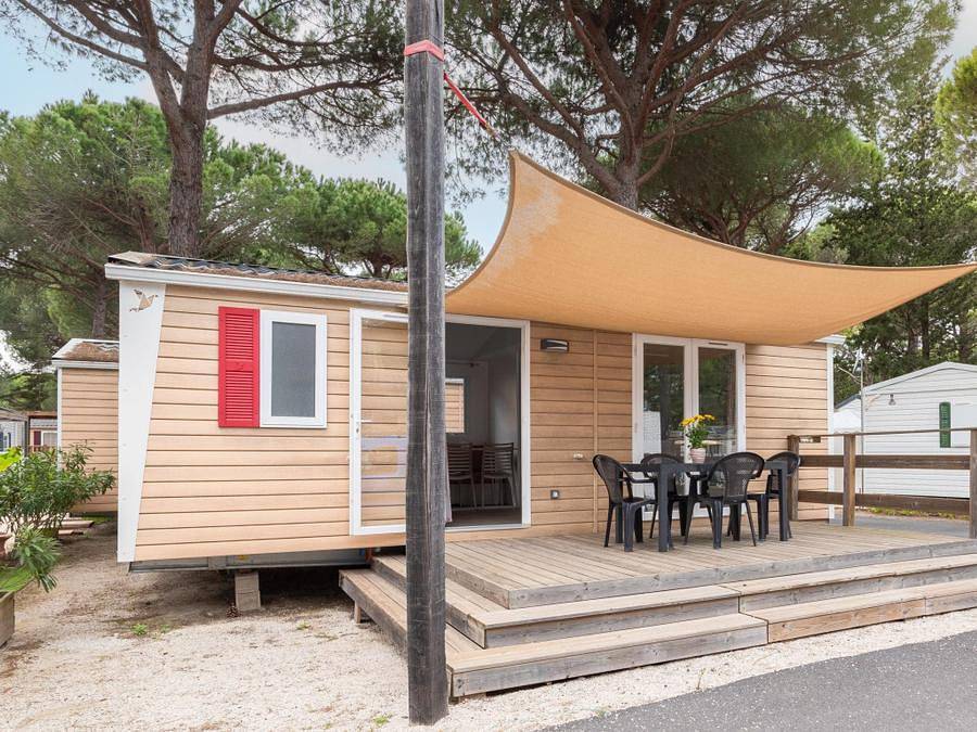 Camping Maïana Resort - Mobilhome 6 personnes - 2 chambres - Clim - Tv in La Grande-Motte, Côte méditerranéenne (France)
