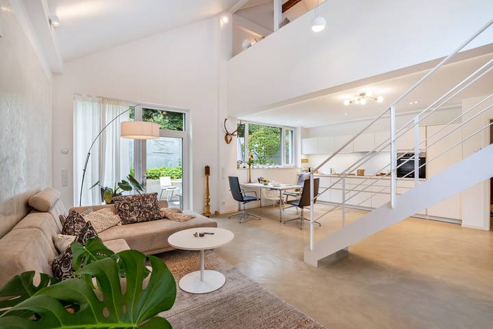 Ferienhaus 'Architektenhaus Baden Mit Studio' mit Bergblick, privater Terrasse und Wlan in Ottersweier, Ferienregion Bühl Bühlertal Ottersweier Region
