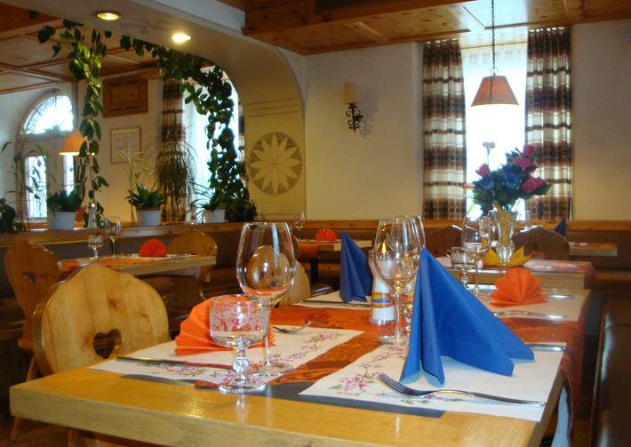 Hotel Acla-Filli - Doppelzimmer Klein in Zernez, Unterengadin