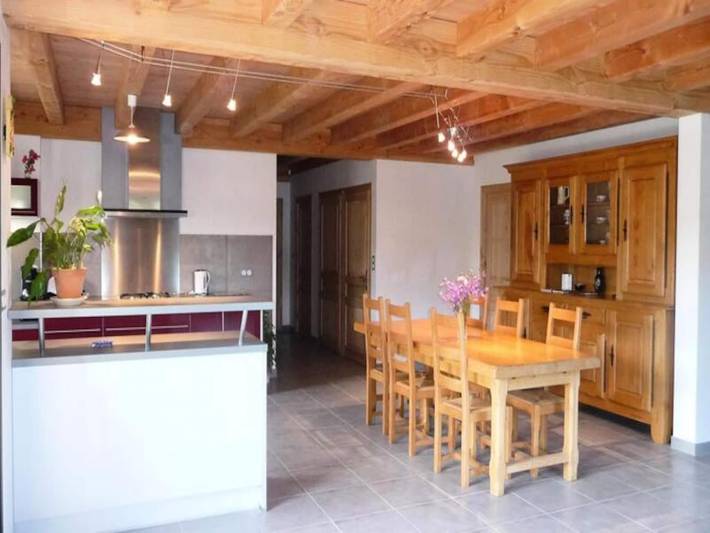 Gîte pour 4 personnes, avec piscine et balcon, adapté aux familles dans Mont Lozère et Goulet - 2