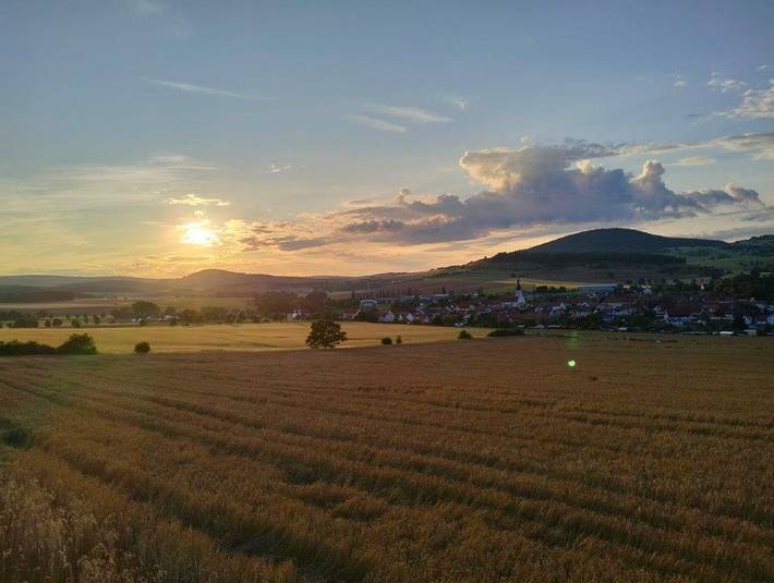 Ganze Wohnung, Ferienwohnung Neue Schmiede - Fewo Neue Schmiede (80qm) mit kostenfreiem Wlan in Rhönblick, Biosphärenreservat Rhön