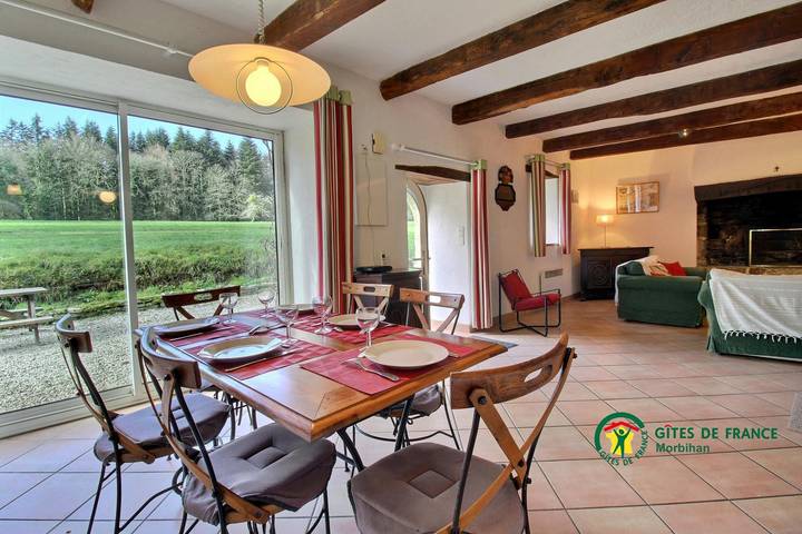 Gîte pour 5 personnes, avec jardin à Inzinzac-Lochrist - 2