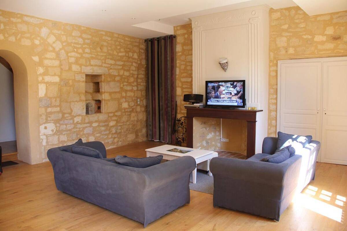 Appartement entier, One-Bedroom Apartment in Domme, Périgord Noir
