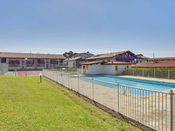 Ferienwohnung für 4 Personen, mit Garten und Kinderpool sowie Terrasse in Bidart