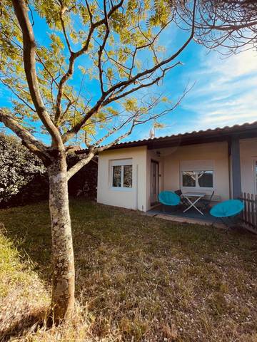 Gîte pour 4 personnes, avec jardin et terrasse dans Plage centrale (Vieux-Boucau-les-Bains)