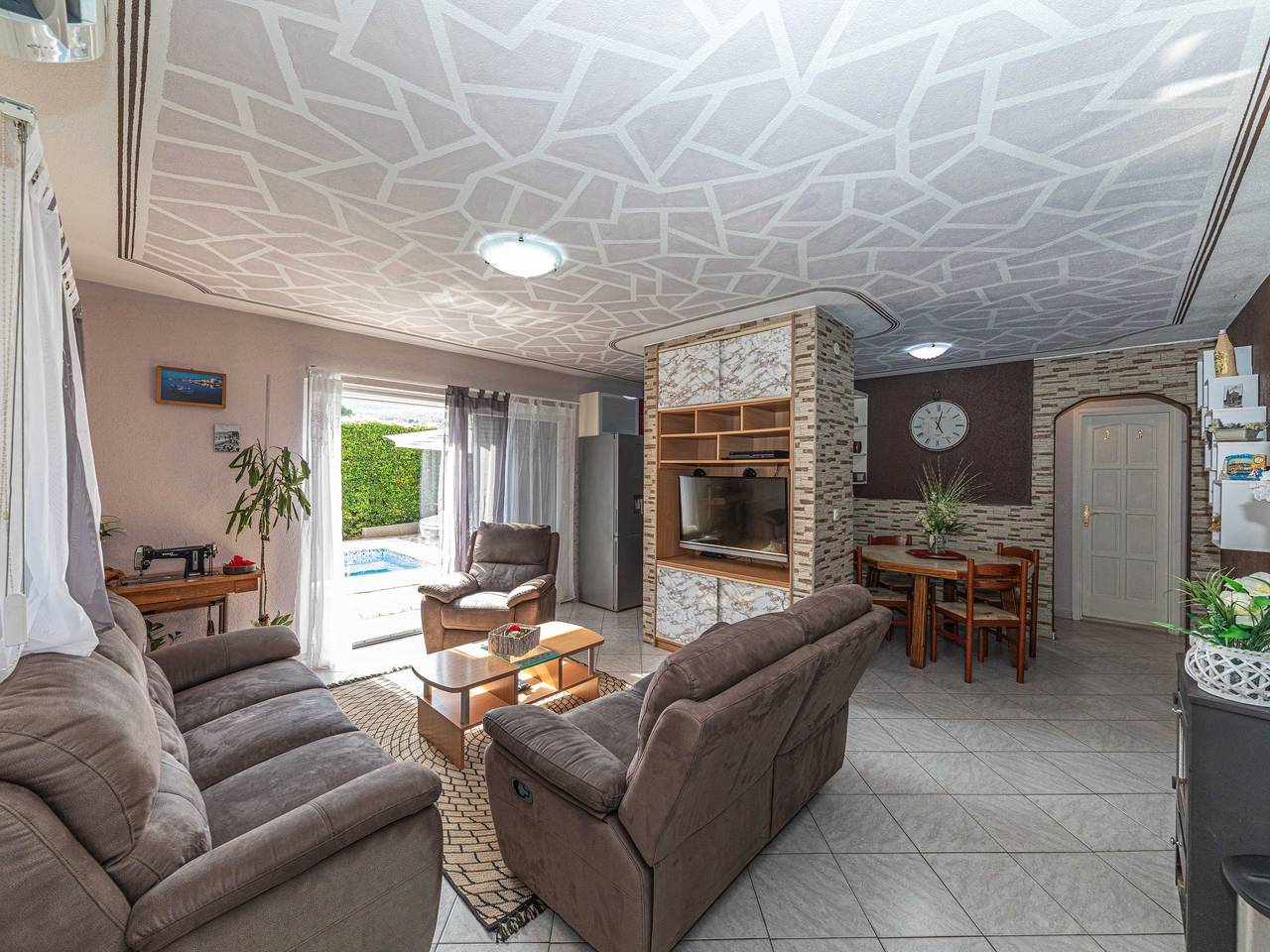 Haus zur alleinigen Nutzung in Kastel Novi, Kaštela