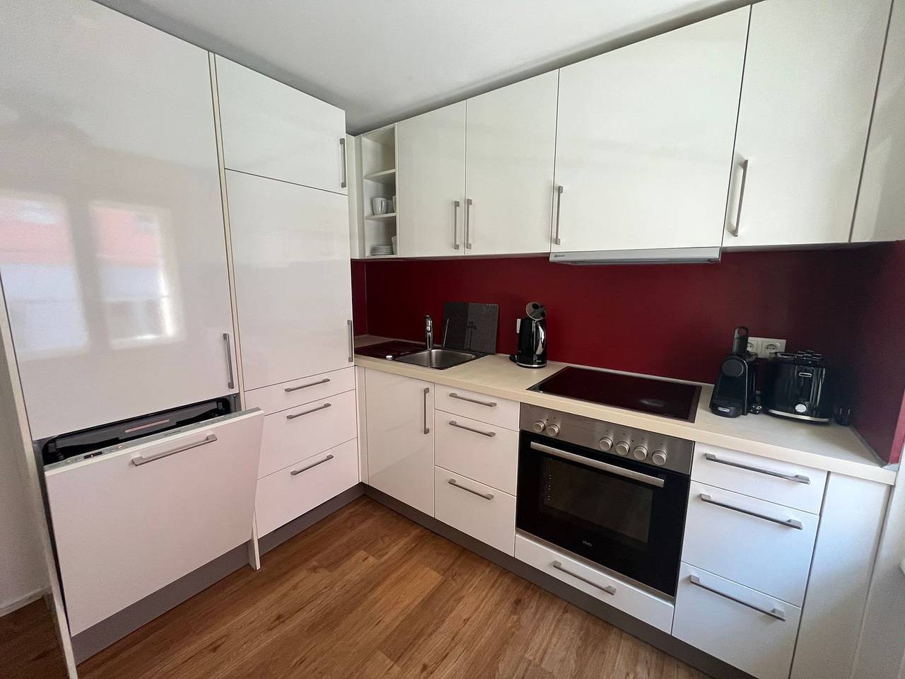 Ganze Wohnung, Funk in der Bregenzer Fußgängerzone in Bregenz, Bodensee-Vorarlberg
