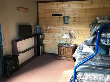 Holiday Home for 3 People in Alaska, USA, Photo 1