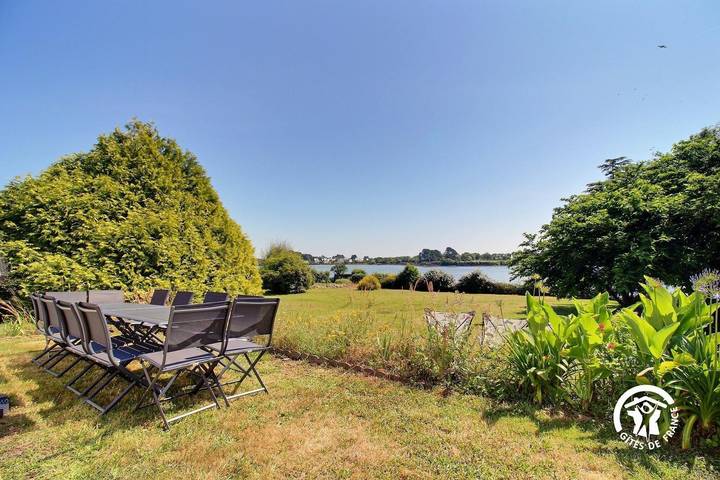 Gîte pour 10 personnes, avec jardin dans Plage De Saint Cado Belz - 4